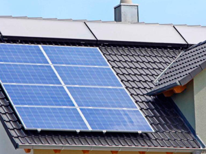 LED y paneles solares ganan terreno en hogares